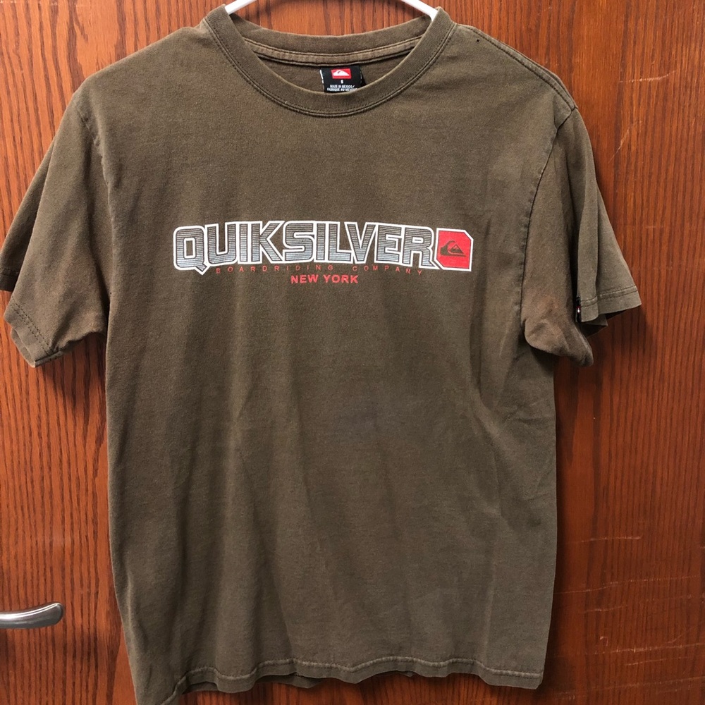 Quicksilver T-shirt